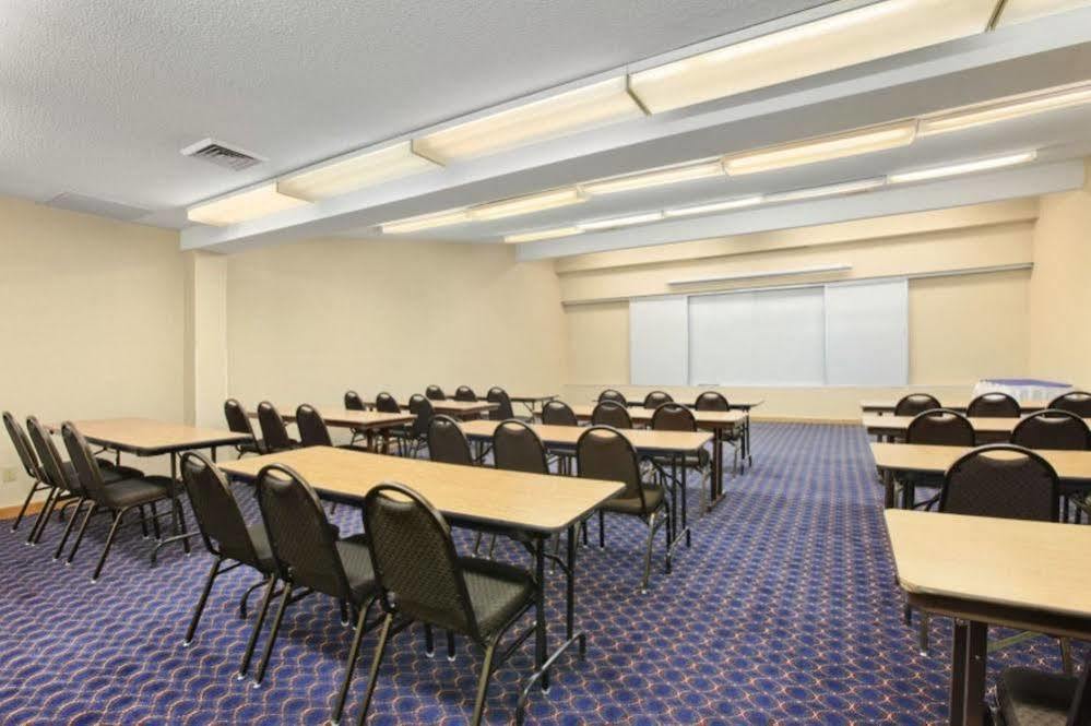 Ramada By Wyndham Columbus North Hotell Westerville Eksteriør bilde